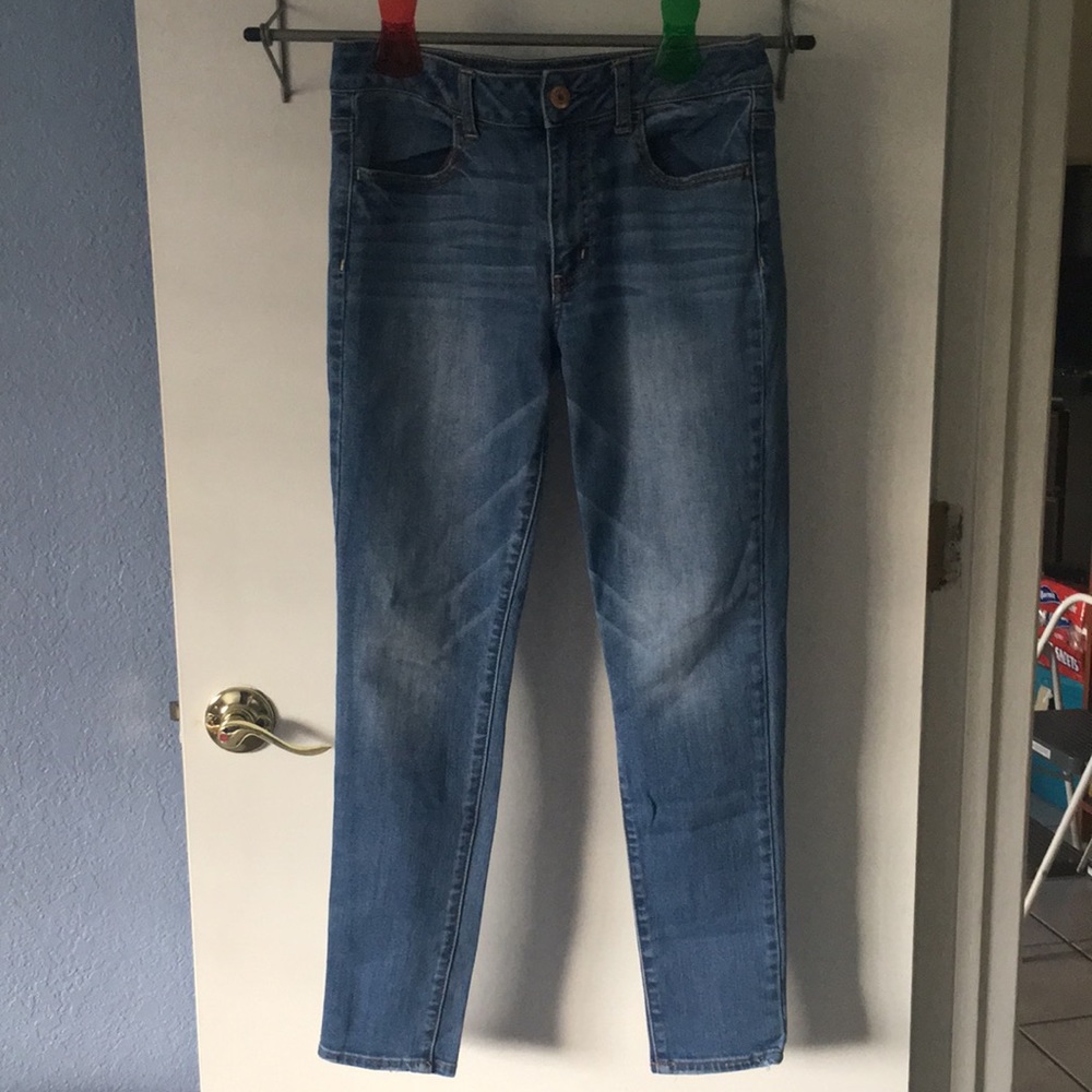 American eagle hi rise jegging. 8 short. Like new.